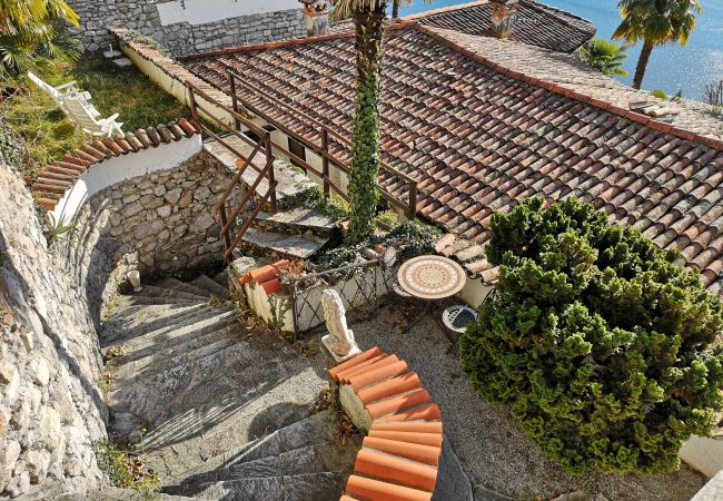 Villa in Valsolda - VAL001 Villa in Valsolda - VAL001