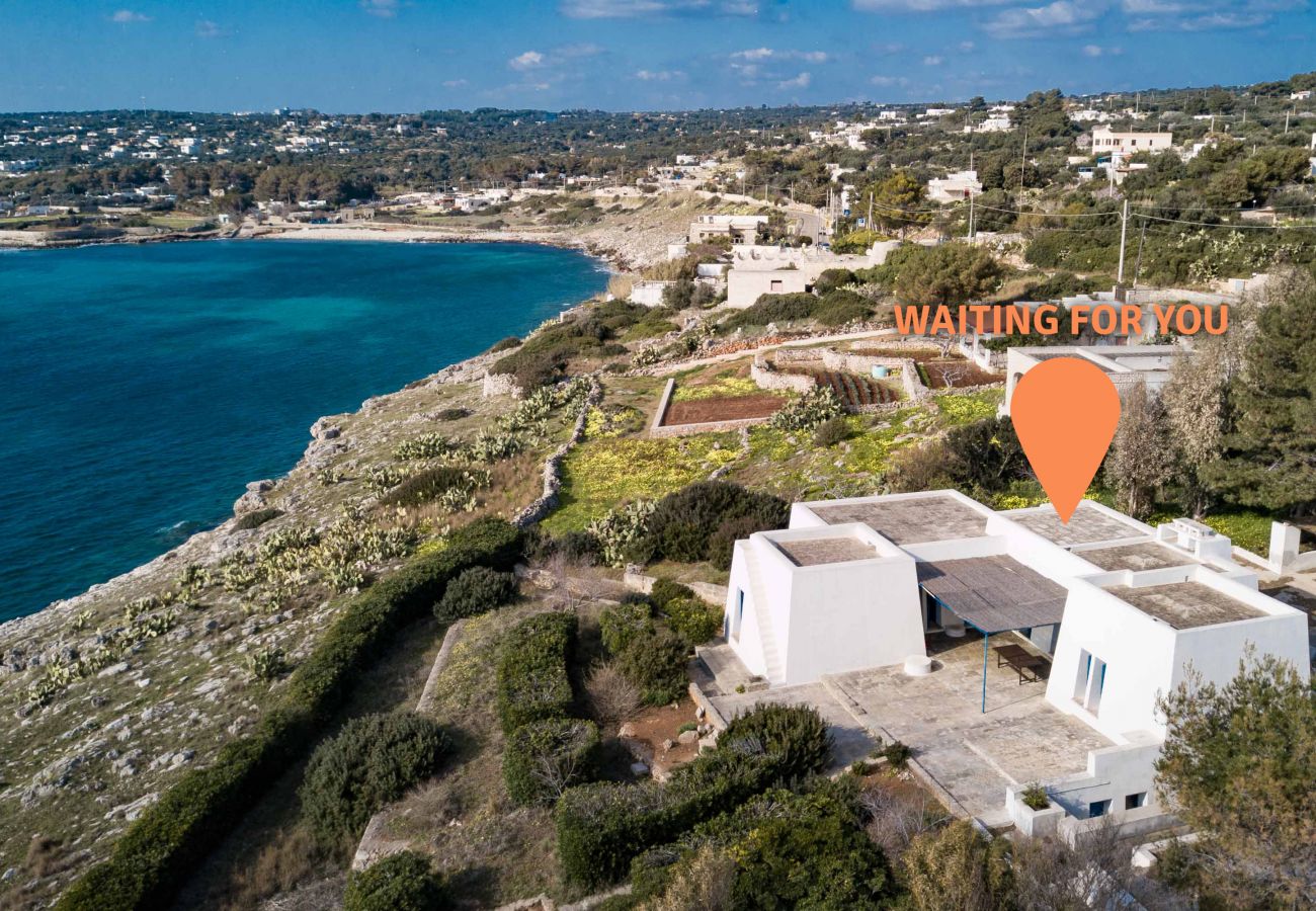 Ferienhaus in Leuca - Einmalige Villa mit direktem Meerzugang