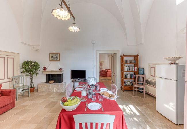Ferienhaus in Patù - Kleines Juwel mit Pool im Salento (D) Ferienhaus in Patù - Kleines Juwel mit Pool im Salento (D)