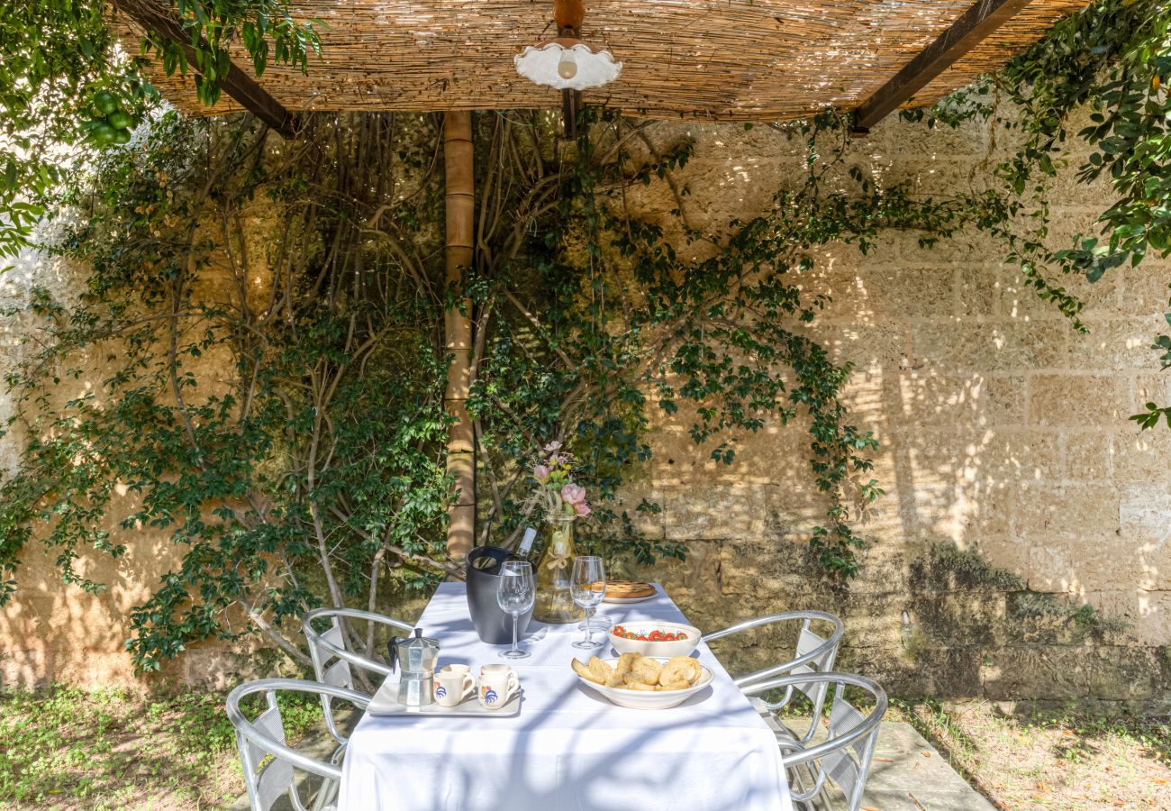 Ferienhaus in Patù - Kleines Juwel mit Pool im Salento (D)