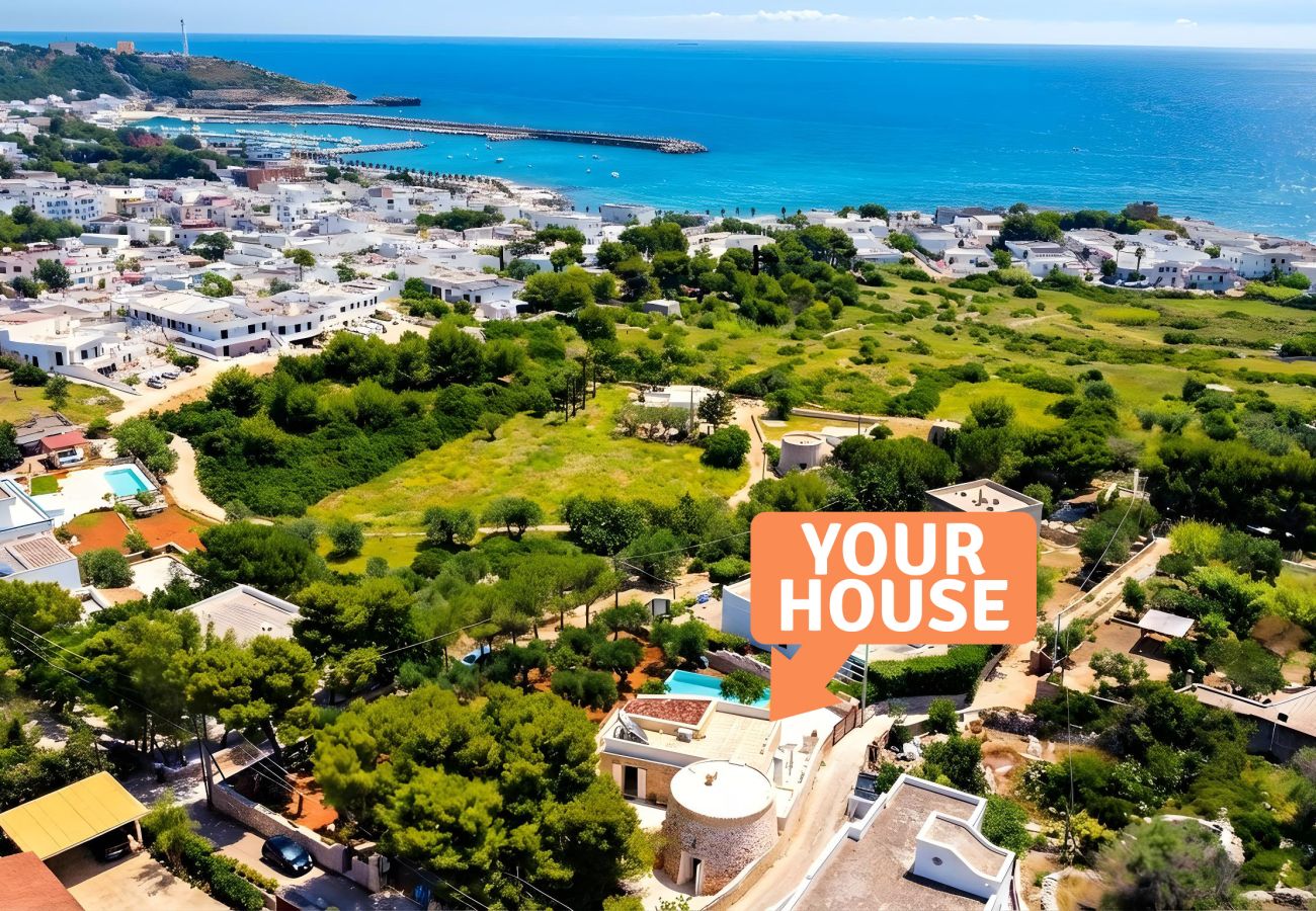 Villa in Leuca - Frisch renovierte Steinvilla m. Pool 950m vom Meer