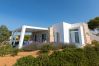 Villa in Torre Pali - Strandnähe & 180°-Meerblick: moderne Pool-Villa Villa in Torre Pali - Strandnähe & 180°-Meerblick: moderne Pool-Villa