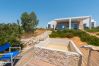 Villa in Torre Pali - Strandnähe & 180°-Meerblick: moderne Pool-Villa Villa in Torre Pali - Strandnähe & 180°-Meerblick: moderne Pool-Villa