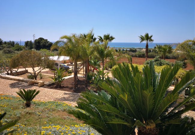Villa in Pescoluse - Strandvilla mit Meerblick-Whirlpool und Spielplatz Villa in Pescoluse - Strandvilla mit Meerblick-Whirlpool und Spielplatz