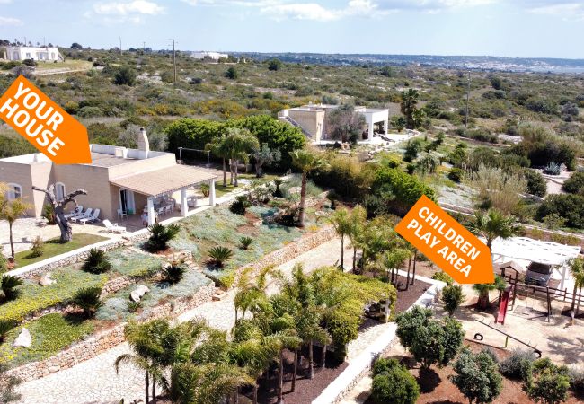 Villa in Pescoluse - Strandvilla mit Meerblick-Whirlpool und Spielplatz Villa in Pescoluse - Strandvilla mit Meerblick-Whirlpool und Spielplatz