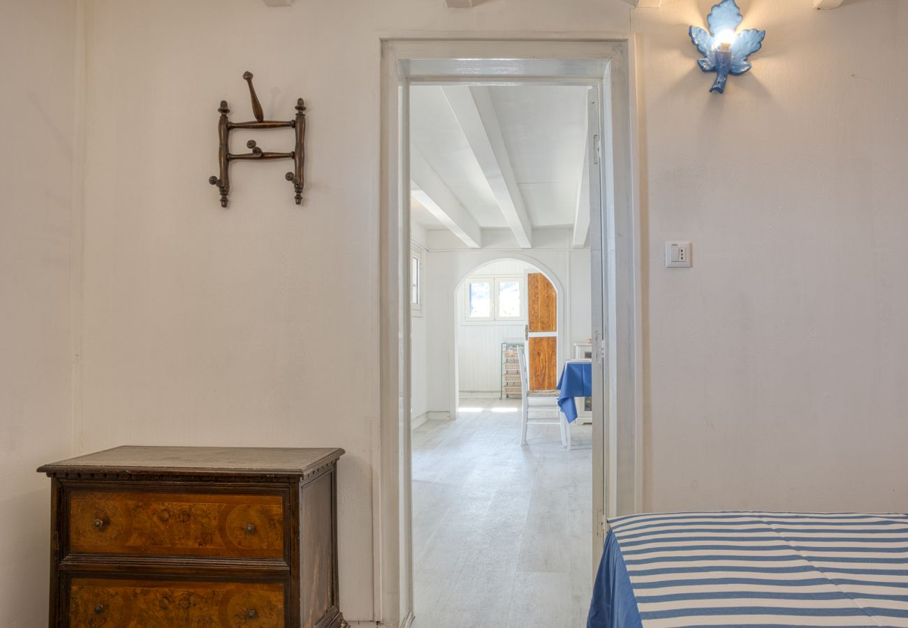 Trullo in Gagliano del Capo - Romantisches Steinhäuschen m. Whirlpool&Meerzugang