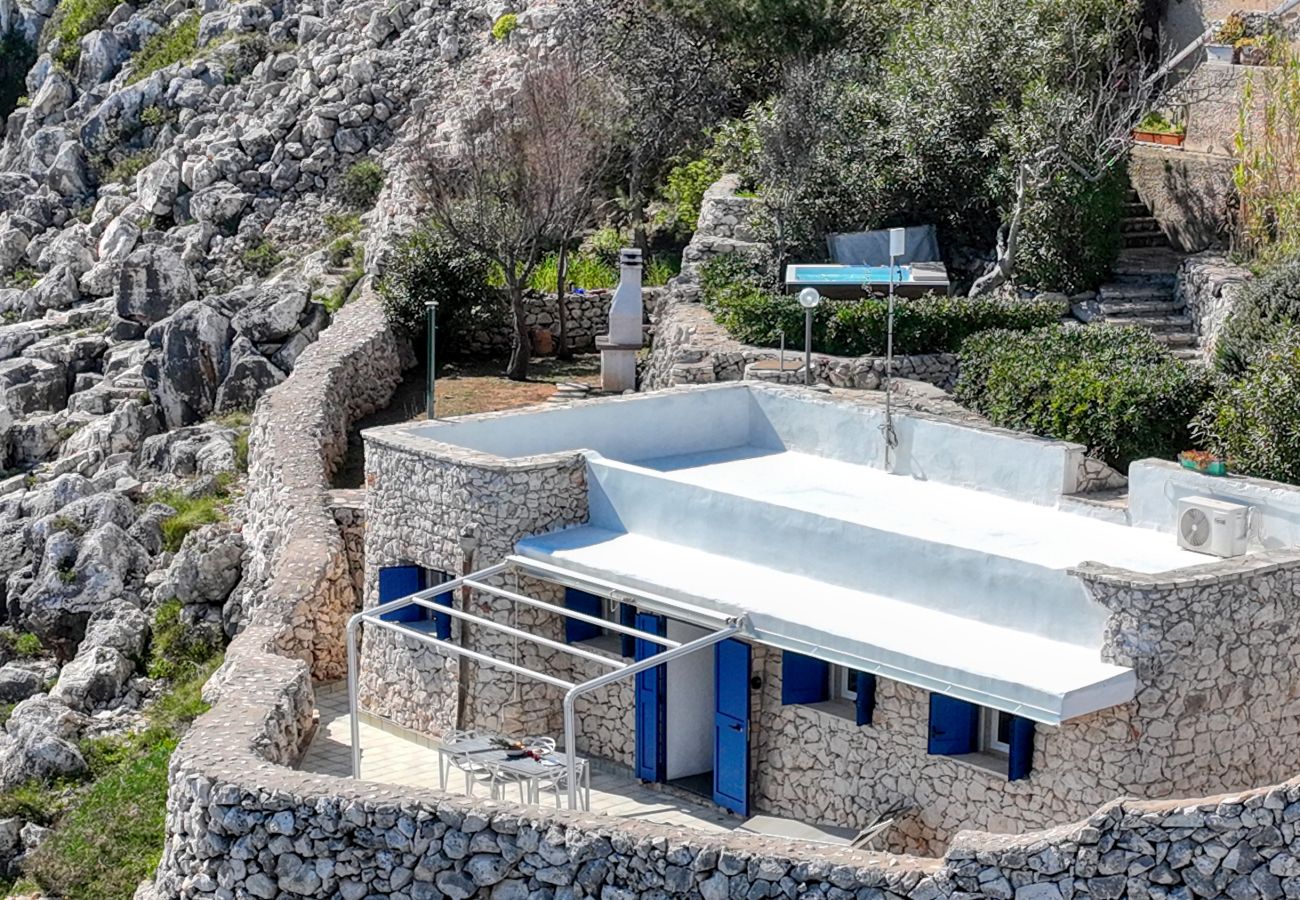 Trullo in Gagliano del Capo - Romantisches Steinhäuschen m. Whirlpool&Meerzugang
