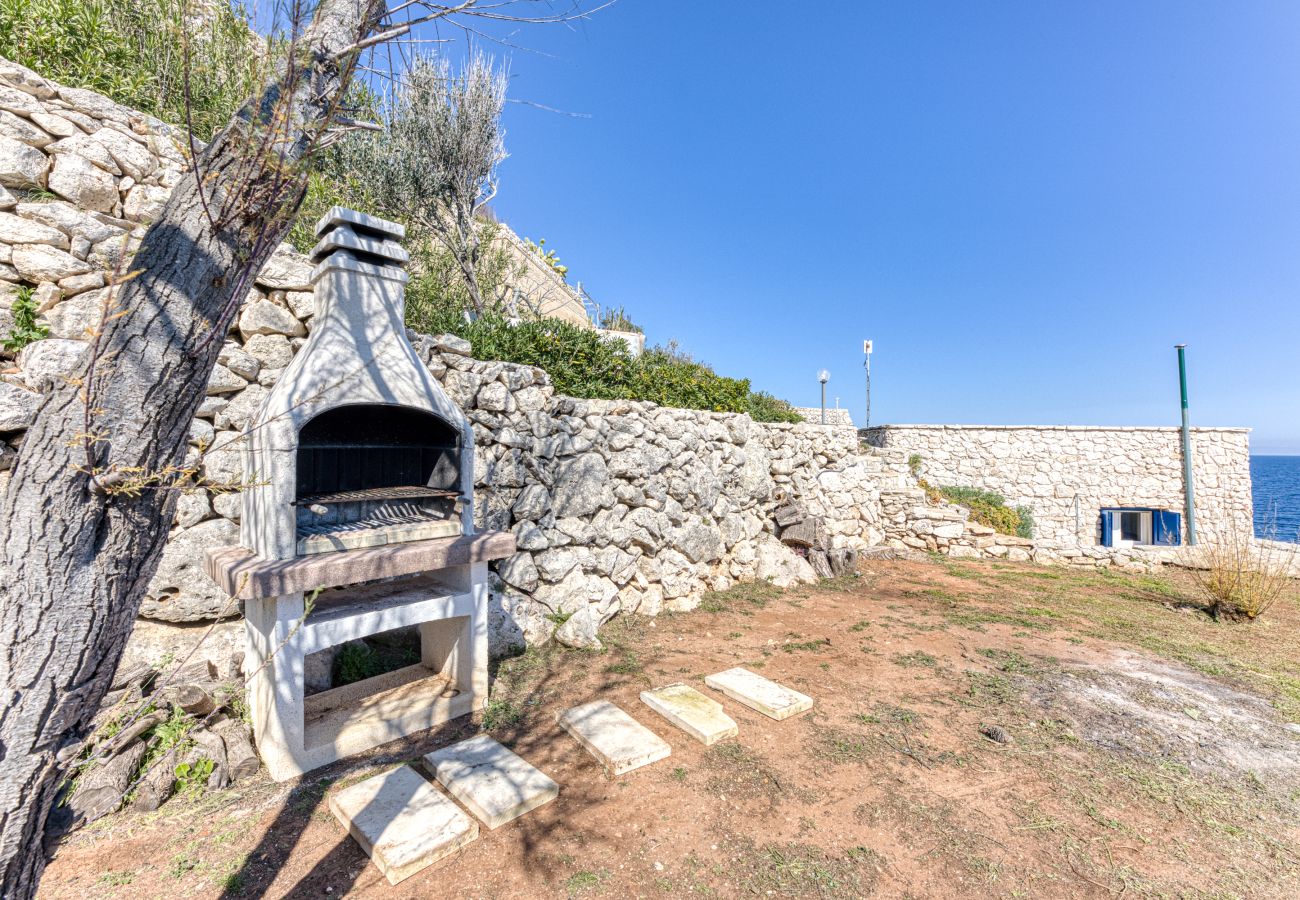 Trullo in Gagliano del Capo - Romantisches Steinhäuschen m. Whirlpool&Meerzugang