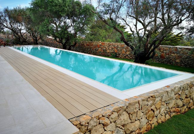 Villa in Marina di Felloniche - 5*-Villa in Traumlage am Strand mit Pool+Whirlpool Villa in Marina di Felloniche - 5*-Villa in Traumlage am Strand mit Pool+Whirlpool