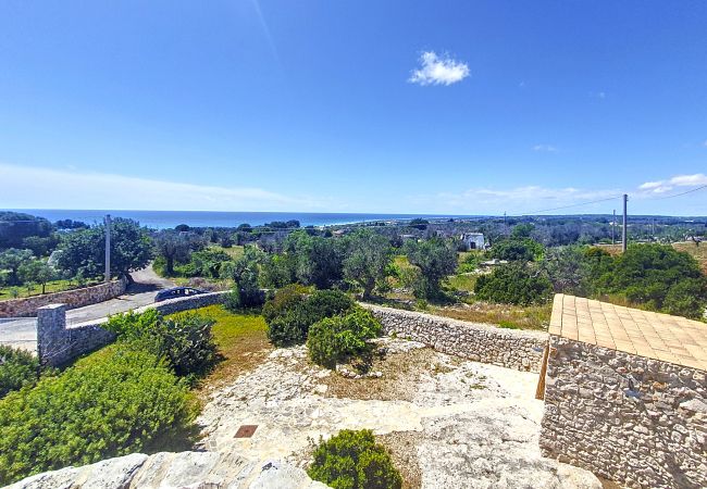 Villa in Pescoluse - Traditionelles Trulli-Anwesen mit Pool & Meerblick Villa in Pescoluse - Traditionelles Trulli-Anwesen mit Pool & Meerblick