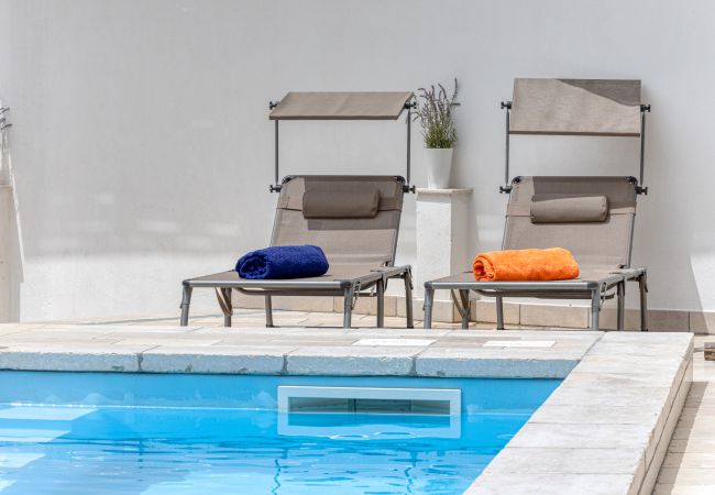 Villa in Castro - Hübsches Altstadthaus mit Pool, 200m vom Meer Villa in Castro - Hübsches Altstadthaus mit Pool, 200m vom Meer