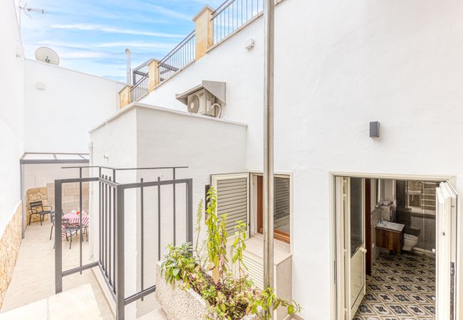 Villa in Castro - Hübsches Altstadthaus mit Pool, 200m vom Meer Villa in Castro - Hübsches Altstadthaus mit Pool, 200m vom Meer