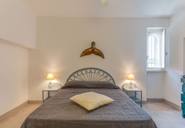 Ferienhaus in Gagliano del Capo - Villa mit beheiztem Außenpool und 180°-Meerblick Ferienhaus in Gagliano del Capo - Villa mit beheiztem Außenpool und 180°-Meerblick