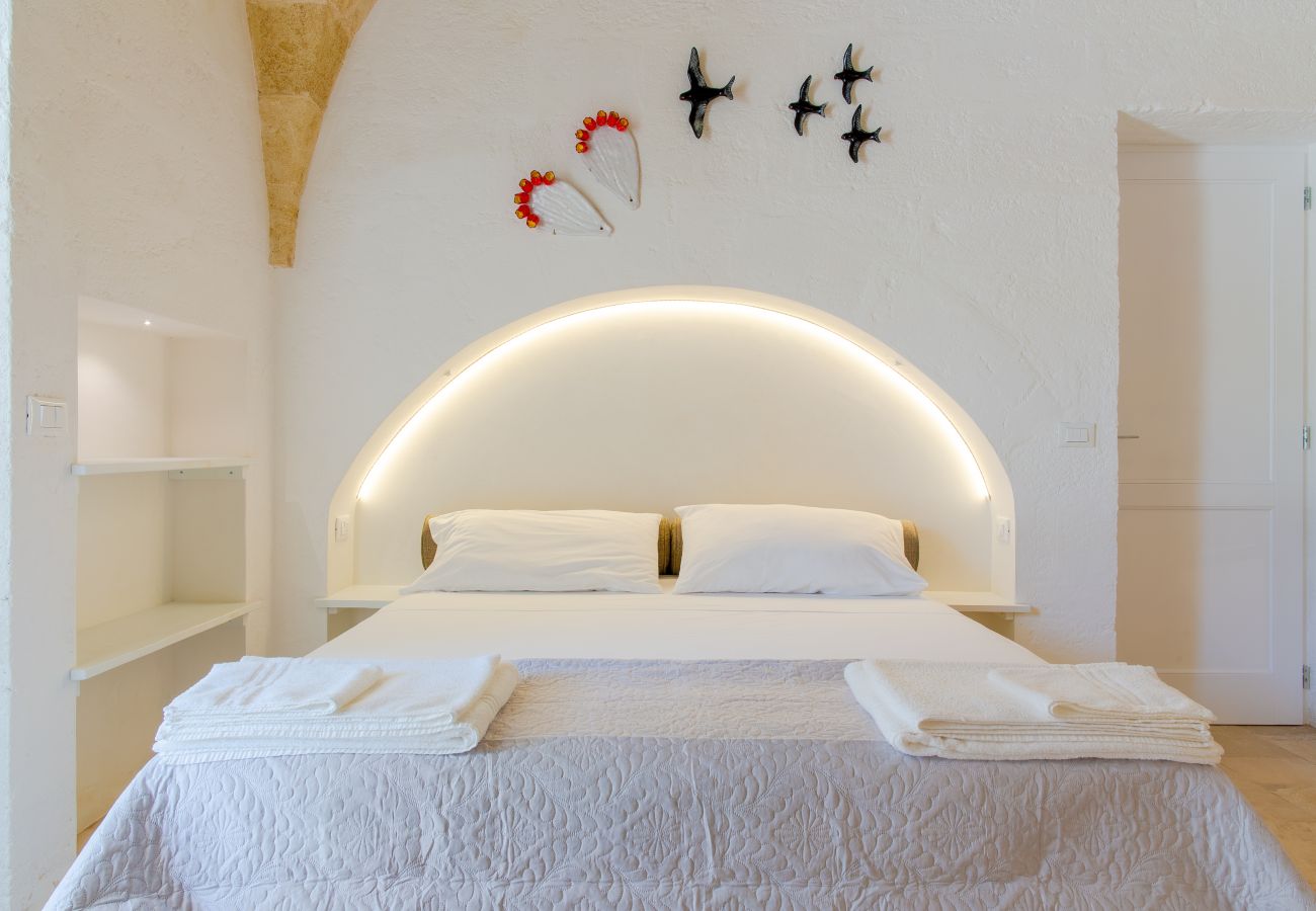 Villa in Torre Vado - Moderne Highend-Villa mit Pool 2km from Meer