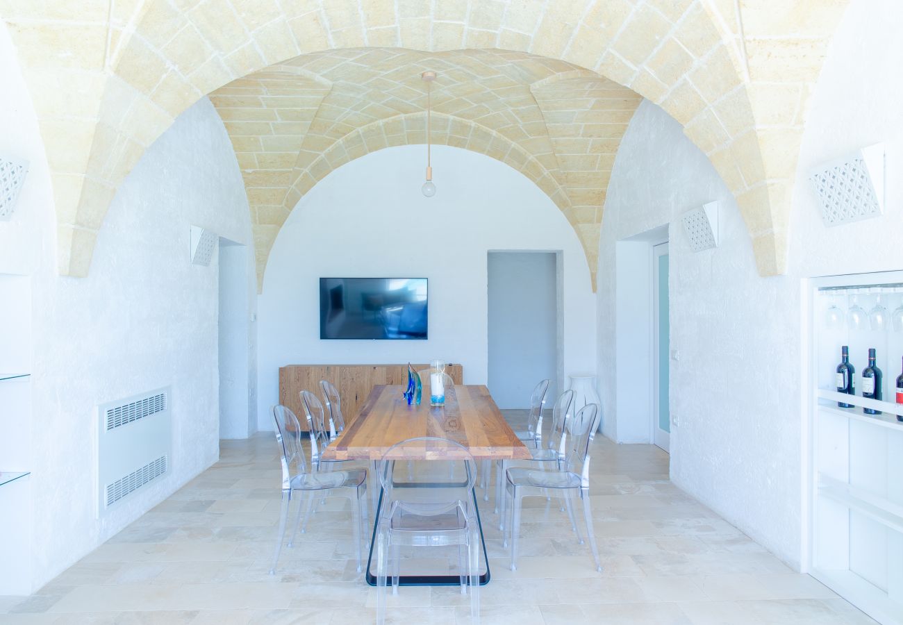 Villa in Torre Vado - Moderne Highend-Villa mit Pool 2km from Meer
