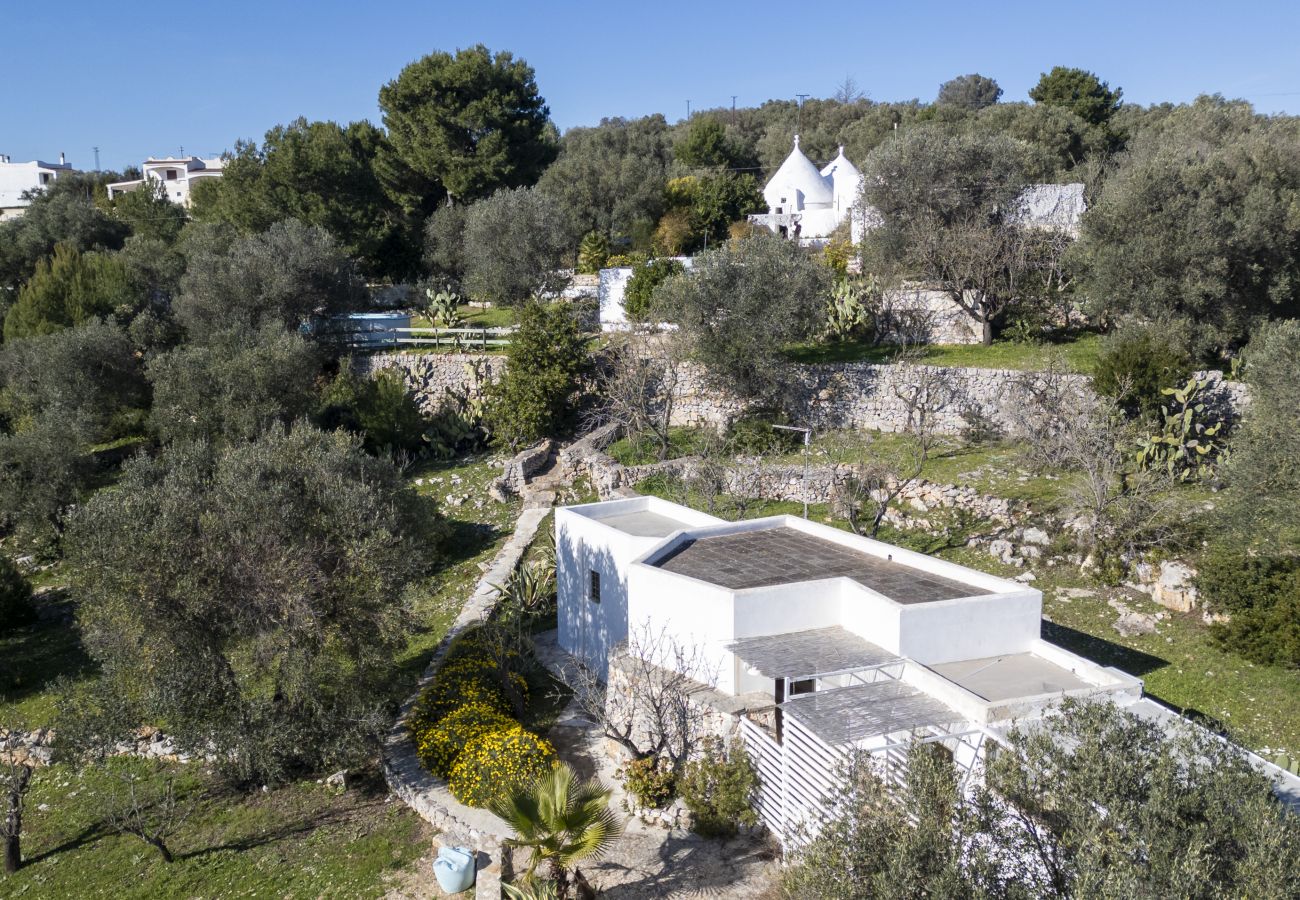 Villa in Ostuni - Gemütliches Sommerhaus mit kl. Pool & Garten