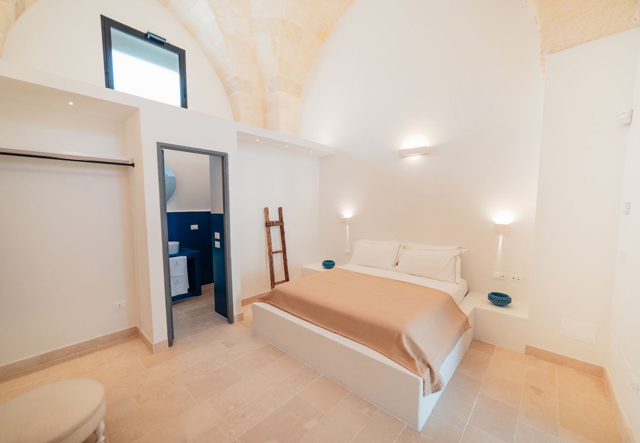 Villa in San Cassiano - Stilvolles Anwesen mit Pool im alten Städtchen