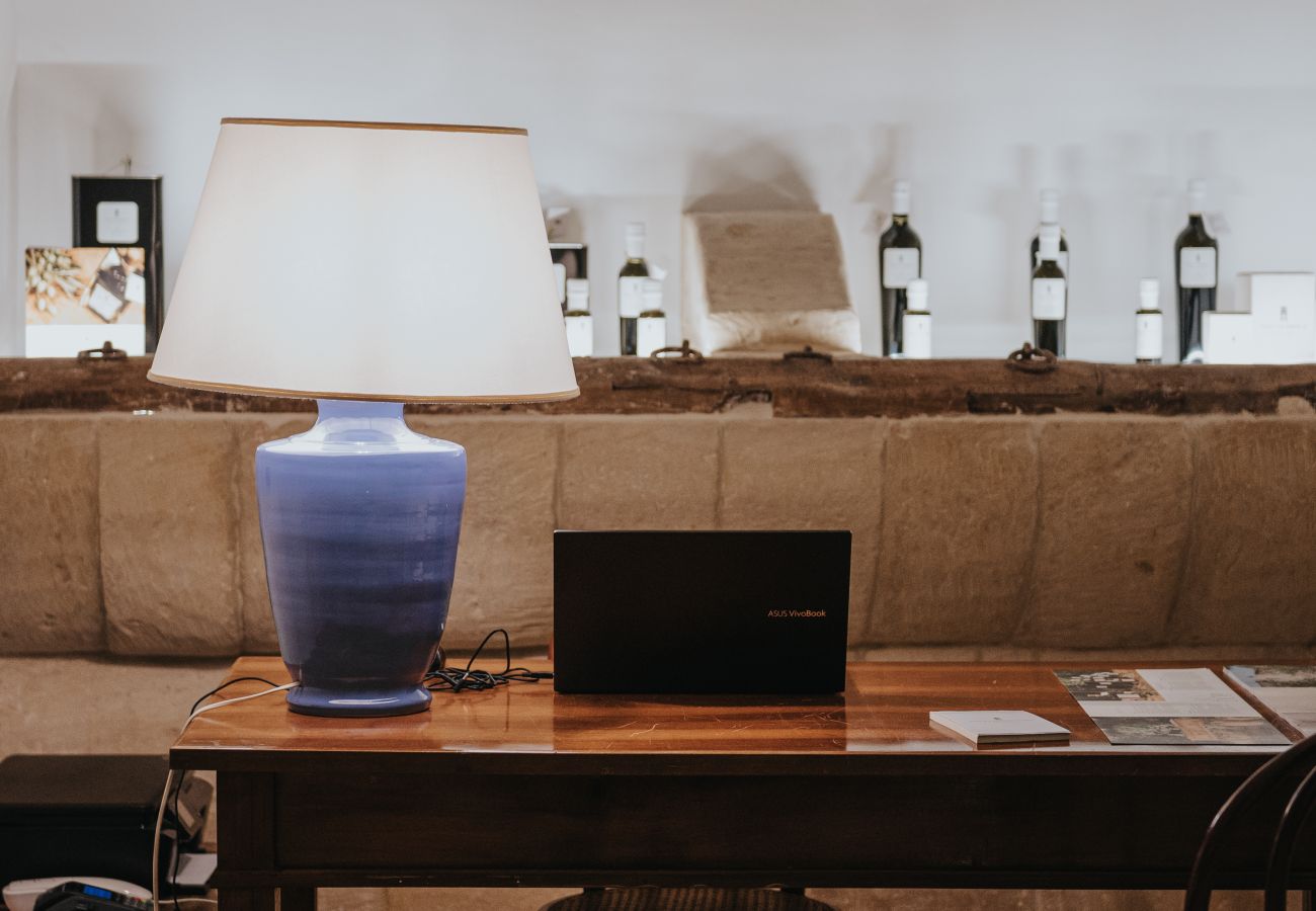 Villa in San Cassiano - Stilvolles Anwesen mit Pool im alten Städtchen