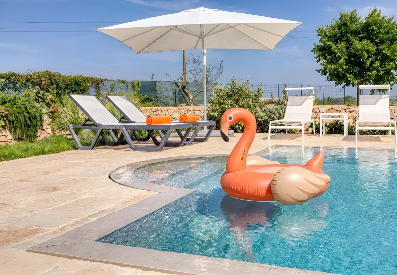 Villa in Ugento - Wunderschöne Designvilla mit Pool und Garten