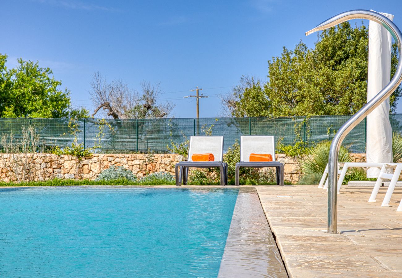 Villa in Ugento - Wunderschöne Designvilla mit Pool und Garten