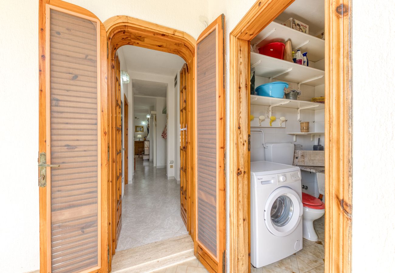 Ferienhaus in Leuca - Terrassenhaus mit Meerblick und Außenwhirlpool