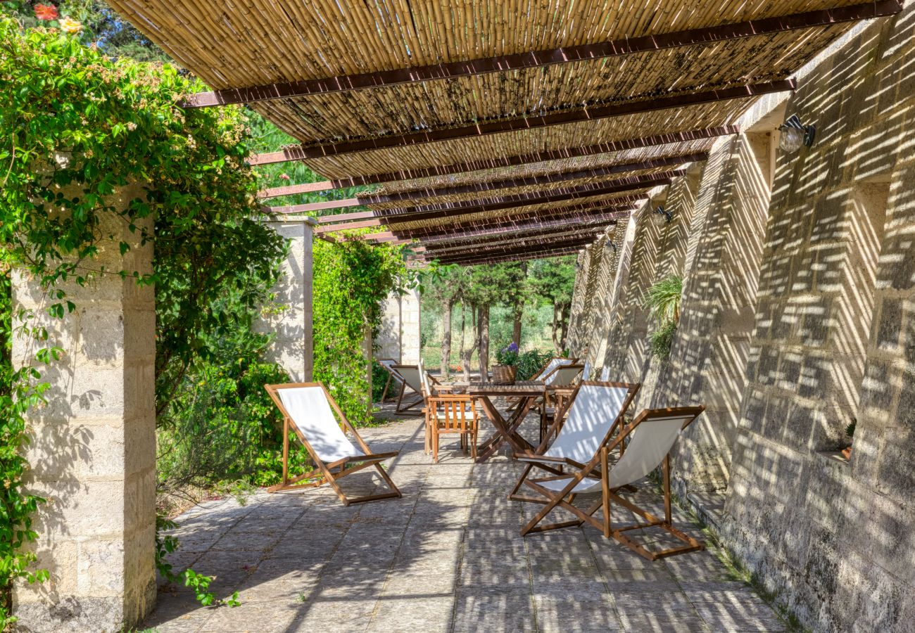 Villa in Casarano - Gesamtes Landanwesen mit Pool - alleinige Nutzung