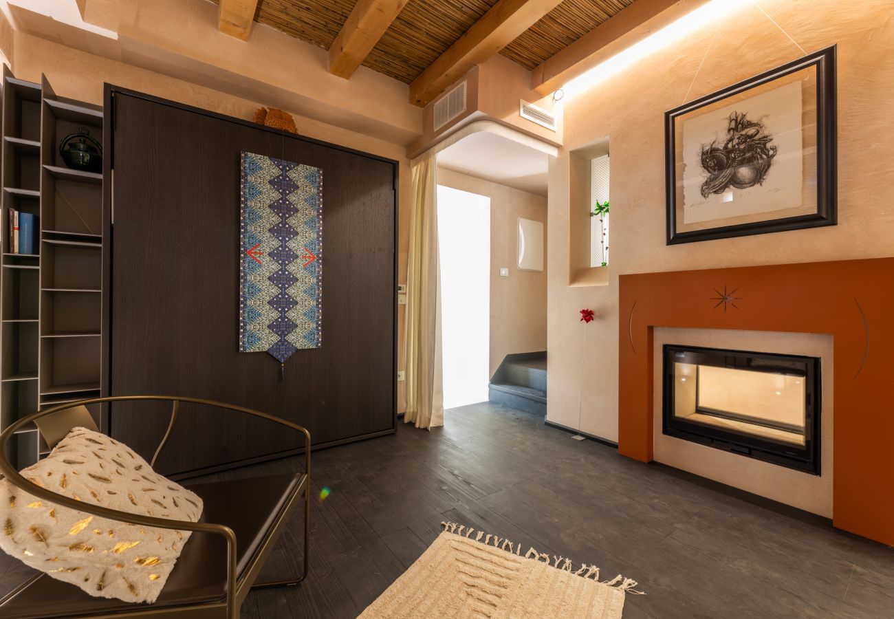 Villa in Gallipoli - High-End Turmvilla: 2 Pools in Strandnähe