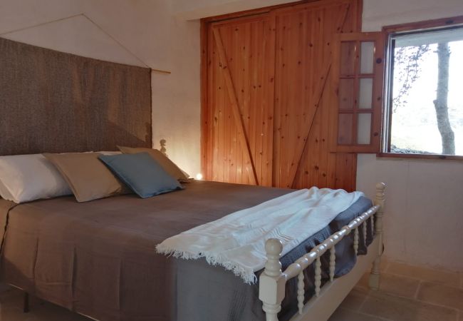 Trullo in Castro - Romantic trullo with sea access and stunning views (house G) Trullo in Castro - Romantic trullo with sea access and stunning views (house G)