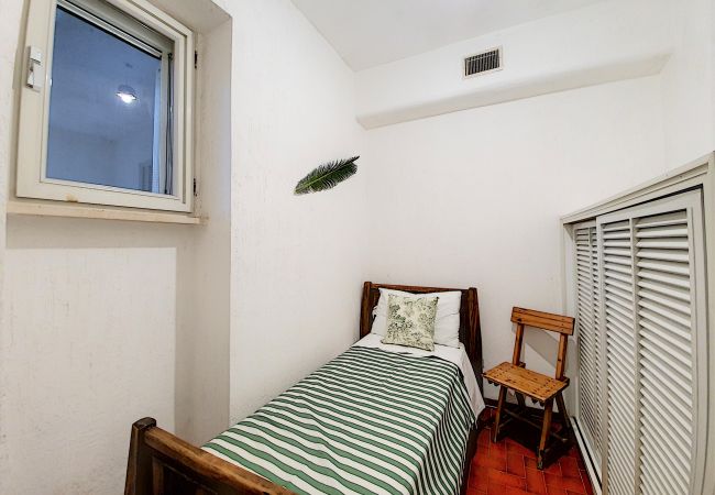 House in Castro - Large villa with sea access (house D) House in Castro - Large villa with sea access (house D)