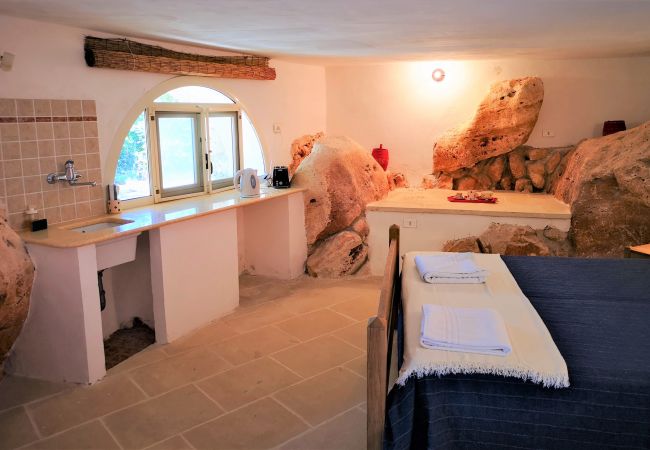 House in Castro - Large villa with sea access (house D) House in Castro - Large villa with sea access (house D)