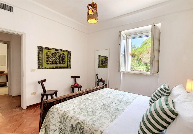 Villa in Castro - Breathtaking whirlpool villa&office w/ sea access Villa in Castro - Breathtaking whirlpool villa&office w/ sea access