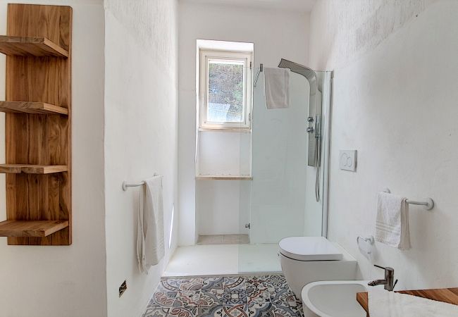 Villa in Castro - Breathtaking whirlpool villa&office w/ sea access Villa in Castro - Breathtaking whirlpool villa&office w/ sea access