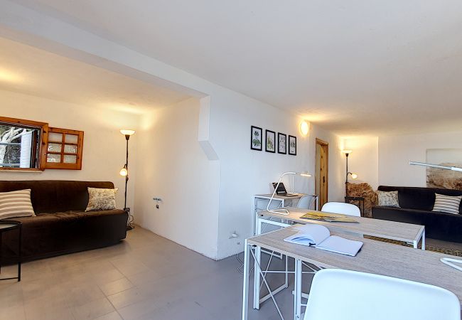 Villa in Castro - Breathtaking whirlpool villa&office w/ sea access Villa in Castro - Breathtaking whirlpool villa&office w/ sea access