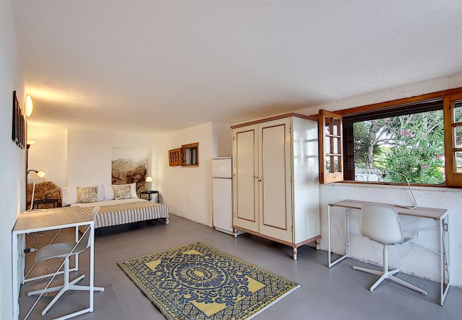 Villa in Castro - Breathtaking whirlpool villa&office w/ sea access Villa in Castro - Breathtaking whirlpool villa&office w/ sea access