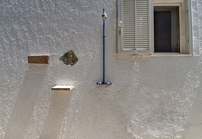 Villa in Castro - Breathtaking whirlpool villa&office w/ sea access Villa in Castro - Breathtaking whirlpool villa&office w/ sea access