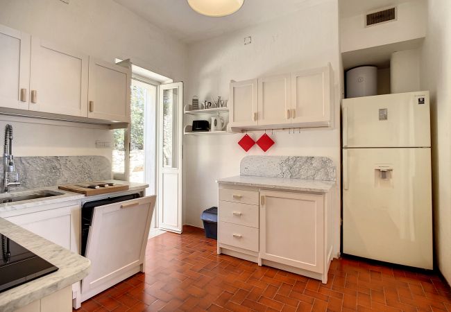 Villa in Castro - Breathtaking whirlpool villa&office w/ sea access Villa in Castro - Breathtaking whirlpool villa&office w/ sea access