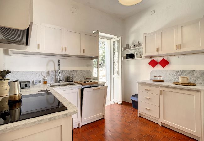 Villa in Castro - Breathtaking whirlpool villa&office w/ sea access Villa in Castro - Breathtaking whirlpool villa&office w/ sea access