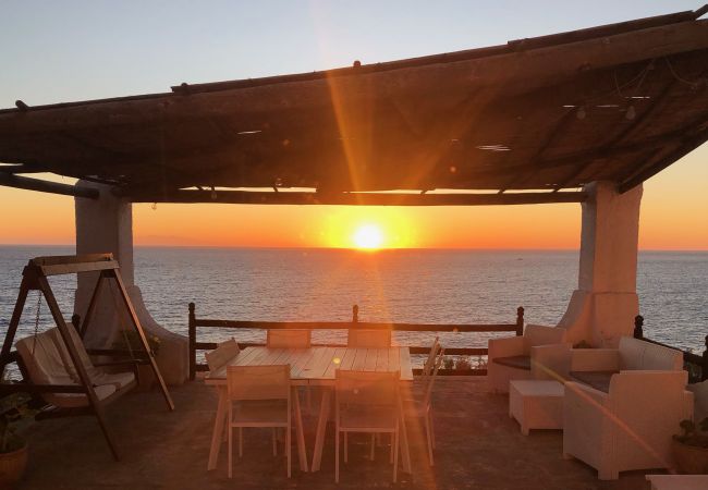 Villa in Castro - Breathtaking whirlpool villa&office w/ sea access Villa in Castro - Breathtaking whirlpool villa&office w/ sea access