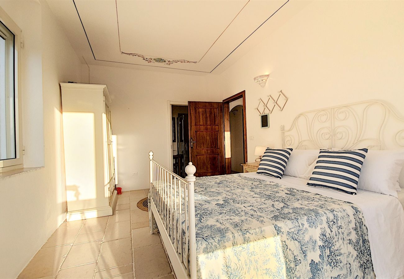 Villa in Torre Pali - Sea view pool villa w/ garden, 2km from sand