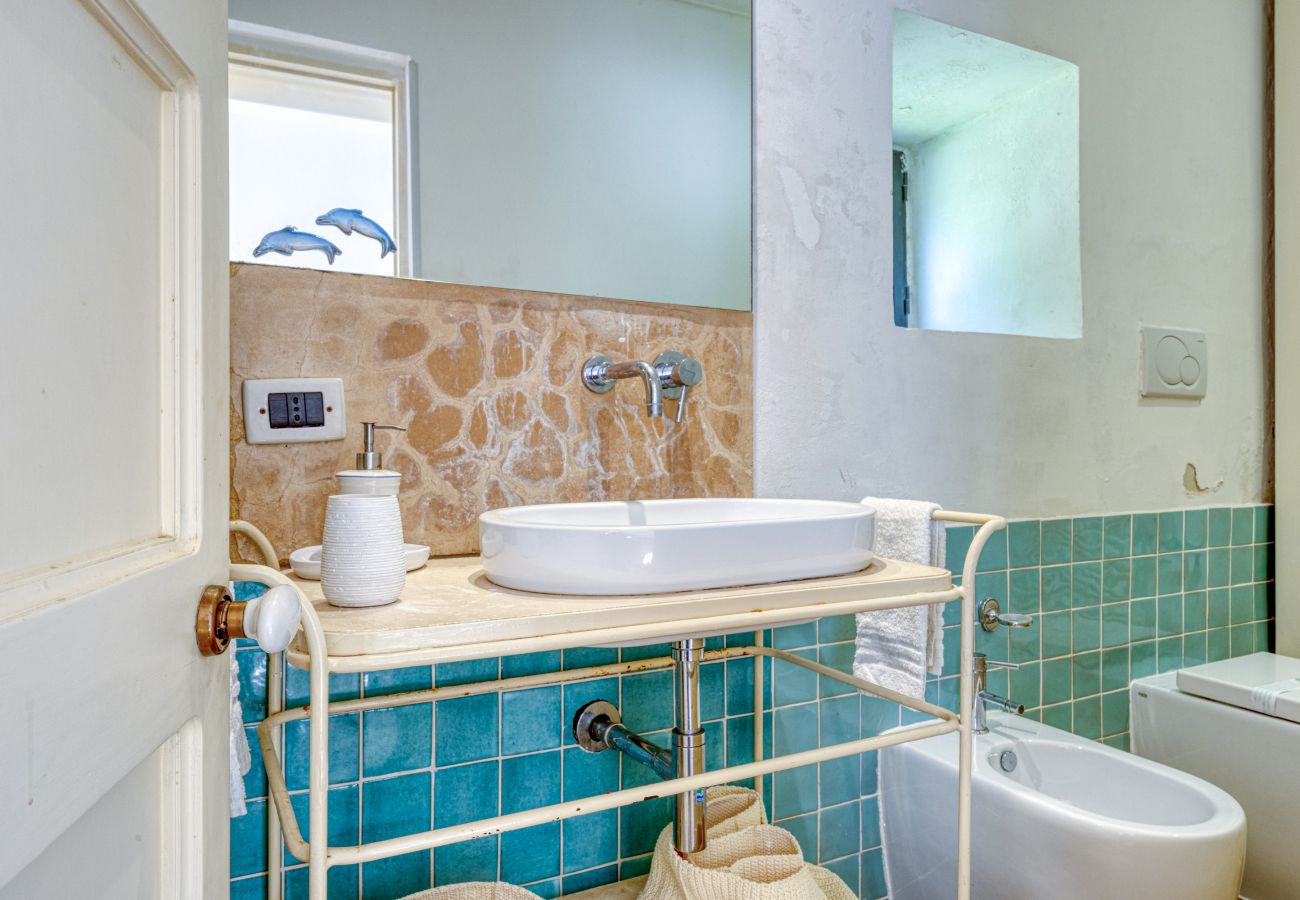 House in Patù - Cozy house with pool and park (B)