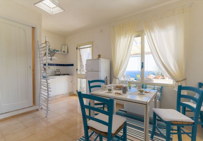 Villa in Gagliano del Capo - Large villa with outdoor jacuzzi over the sea Villa in Gagliano del Capo - Large villa with outdoor jacuzzi over the sea