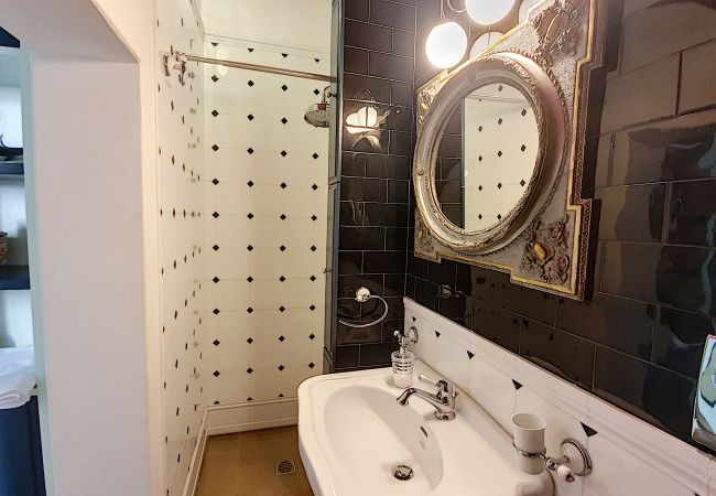 House in Castro - Outdoor jacuzzi in old town w/ fantastic sea view House in Castro - Outdoor jacuzzi in old town w/ fantastic sea view