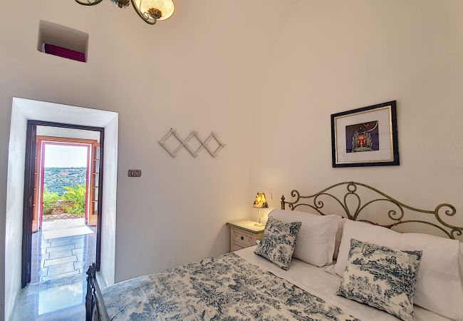 House in Castro - Outdoor jacuzzi in old town w/ fantastic sea view House in Castro - Outdoor jacuzzi in old town w/ fantastic sea view