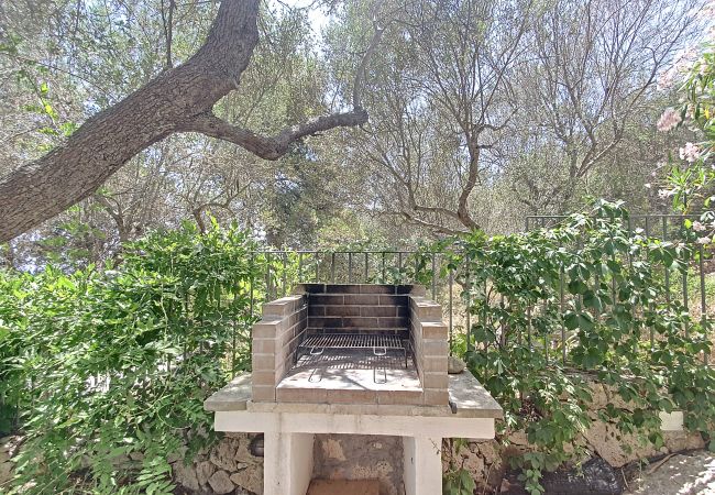 Villa in Marittima - Marvellous property w/ heated pool & sea access Villa in Marittima - Marvellous property w/ heated pool & sea access