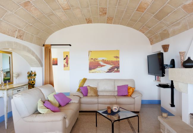 Villa in Pescoluse - Beach villa w/ heated whirlpool & amazing sea view Villa in Pescoluse - Beach villa w/ heated whirlpool & amazing sea view