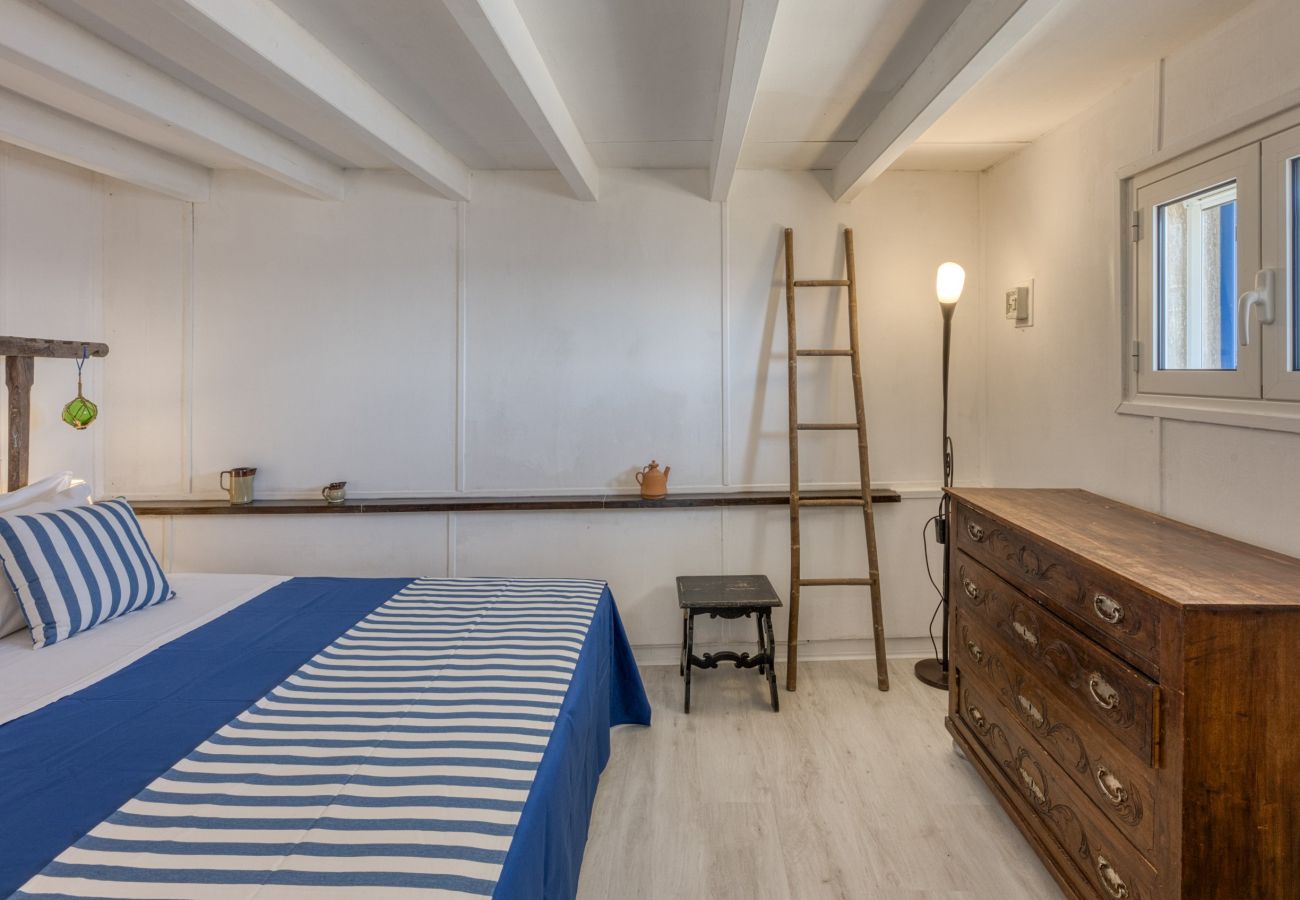 Trullo in Gagliano del Capo - Romantic getaway with jacuzzi & sea access