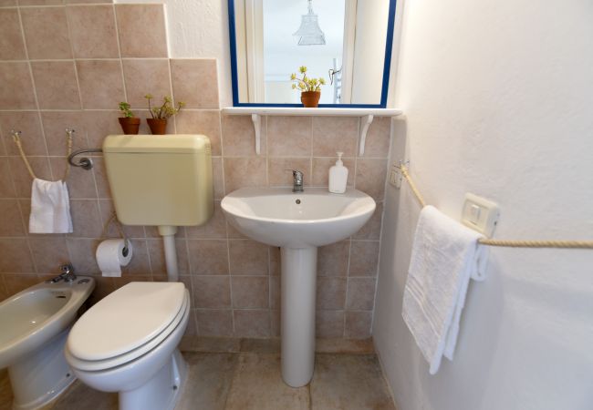 House in Leuca - Stunning cliff house with fantastic sea view (B) House in Leuca - Stunning cliff house with fantastic sea view (B)