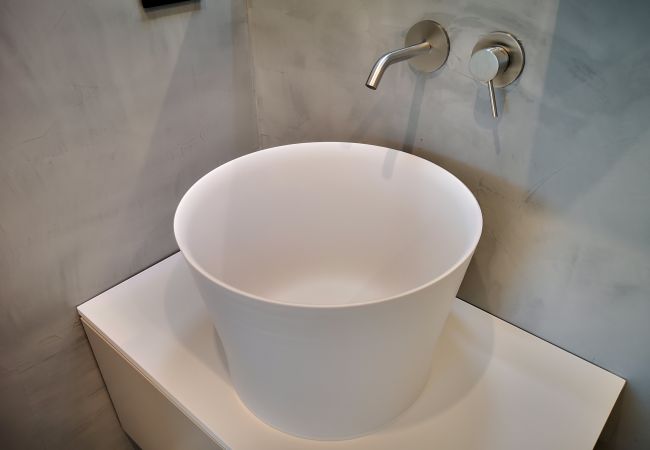 Villa in Marina di Felloniche - A dream: 5*-villa w/ beach access, pool & jacuzzi Villa in Marina di Felloniche - A dream: 5*-villa w/ beach access, pool & jacuzzi