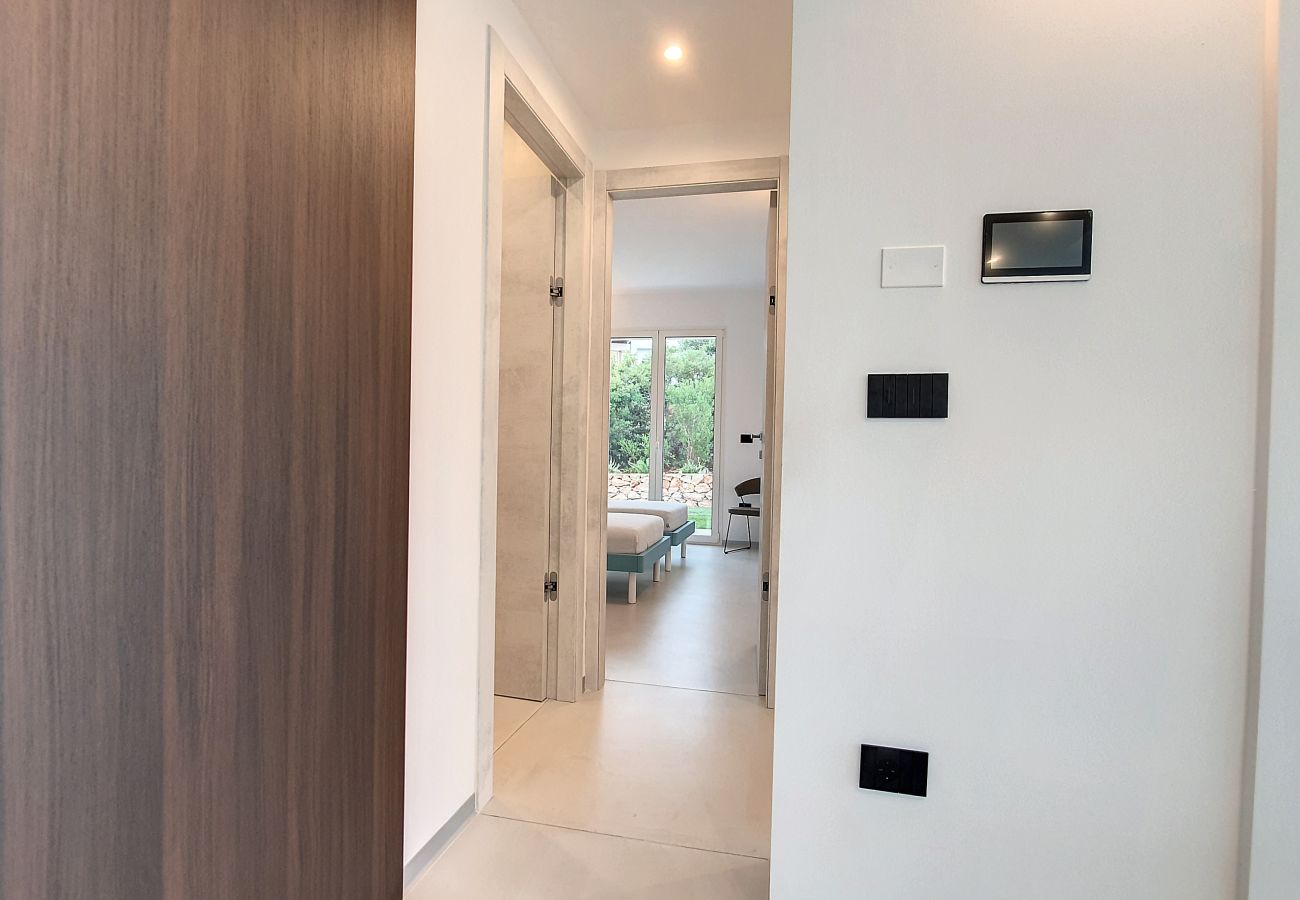 Villa in Marina di Felloniche - 5-star dream villa, beach access, pool, jacuzzi