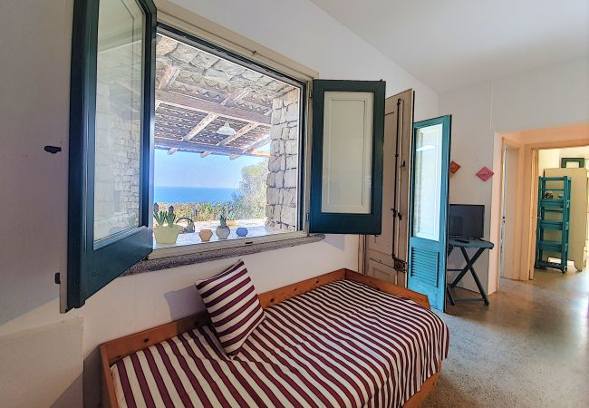 House in Corsano - Sea access & hot outdoor whirlpool at stone villa House in Corsano - Sea access & hot outdoor whirlpool at stone villa